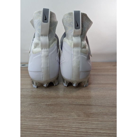 Nike Alpha Menace Elite 2 Flyknit Football Cleats White AO3374-101 Men's 15 - Picture 4 of 9